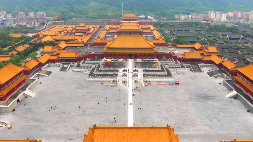 ФОТО: Кадр программы "Невероятно интересные истории", РЕН ТВ