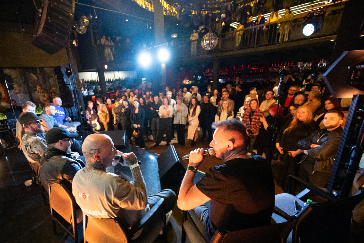 Top Hit Live. Q&A сессия. 