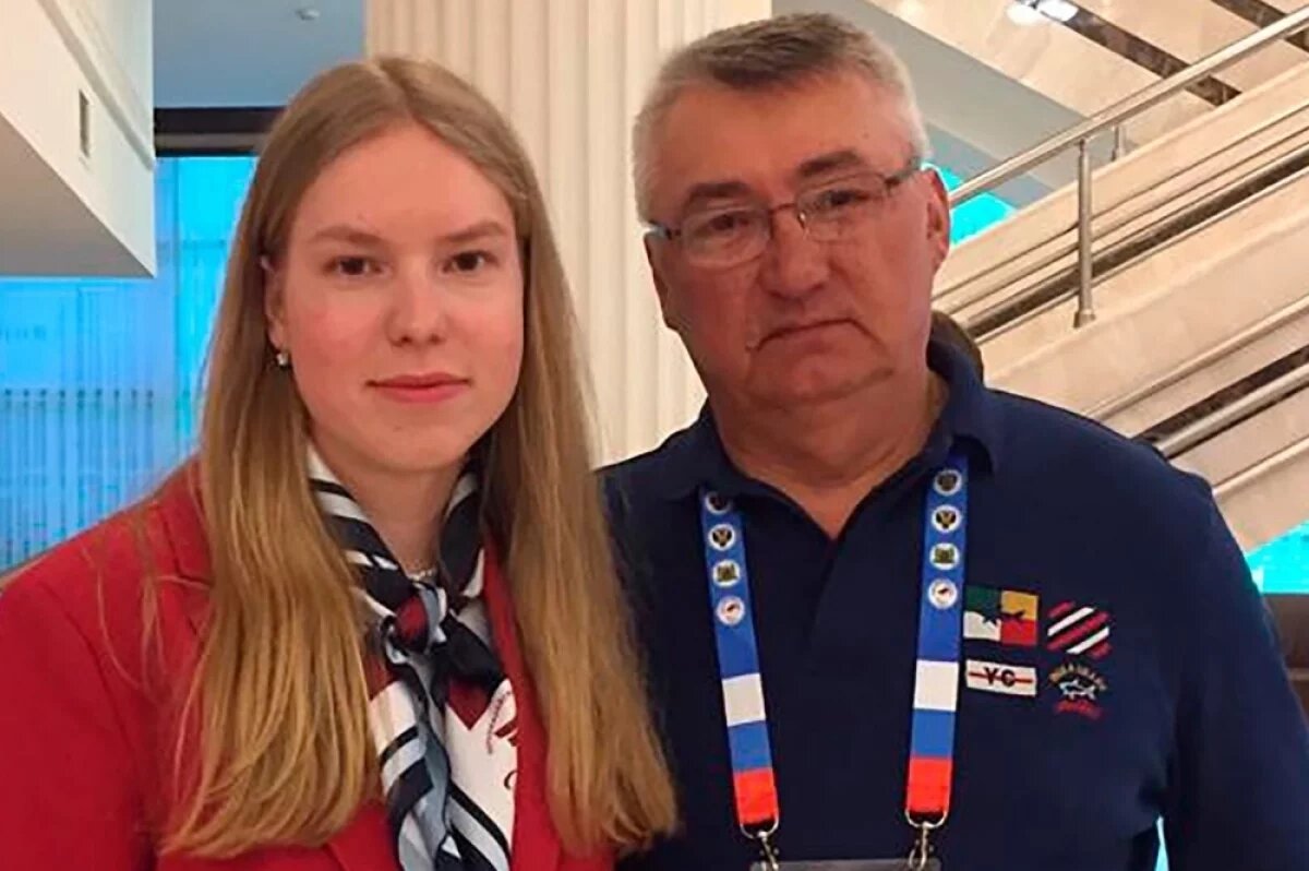    Варвара Ворончихина всегда заходит в гости в Юрию Пешкову