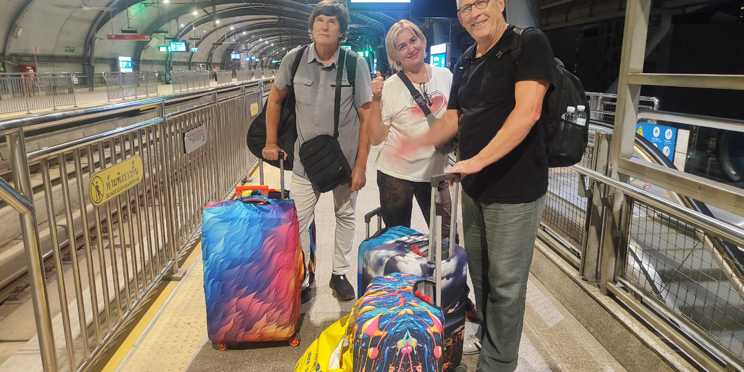 Домой с зимовки в Таиланде мы все-таки возвращаемся. Половина пути позади. Наш перелет казахской авиакомпанией SCAT Бангкок-Шымкент