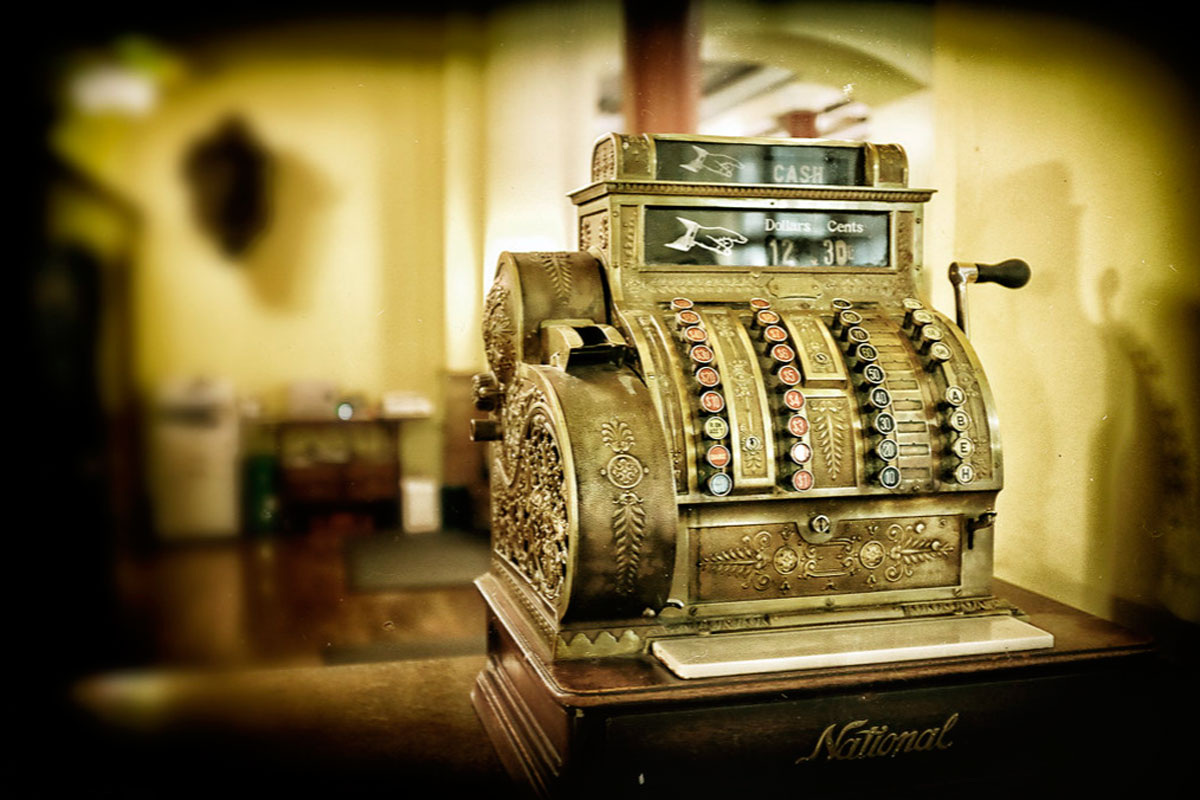 После нажатия кнопки «Оплатить» чувство лёгкости сменяется тревогой, а просмотр баланса может вызвать стыд