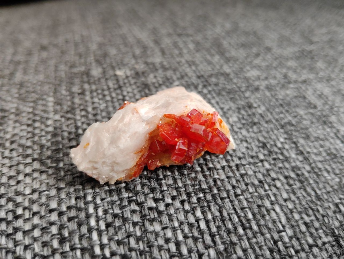 (Образец из моей коллекции) 