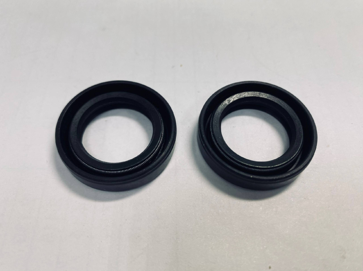 Сальник масляного насоса | 20*30*7 | (AH0984H HTCR) | M493 | NOK
https://mirsalnikov.ru