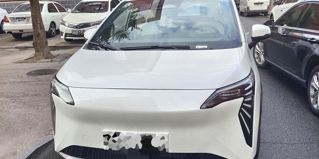 Ну что, расскажу как есть про эту... штуку: отзыв реального владельца UMO 5 aka AiON Y Plus из Китая