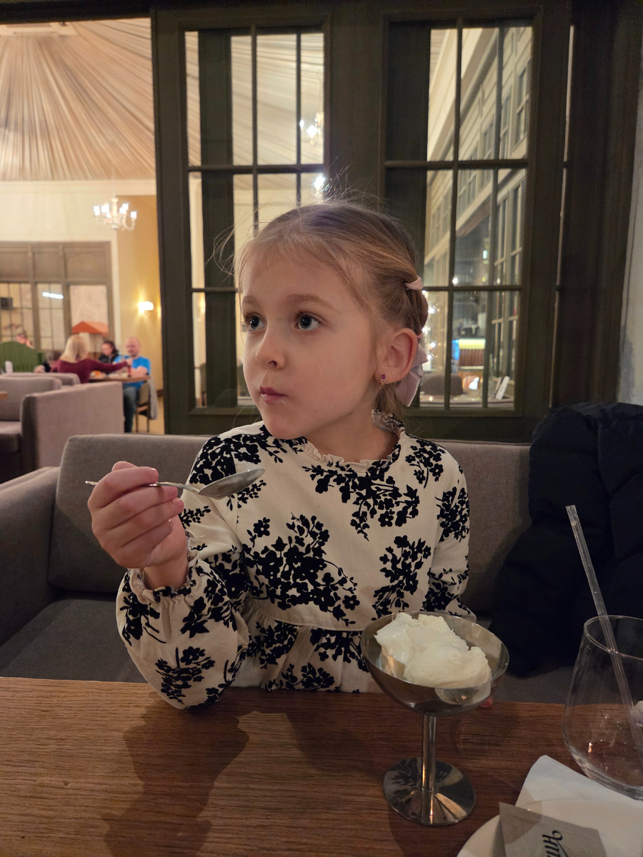 Отмечаем 8 Марта