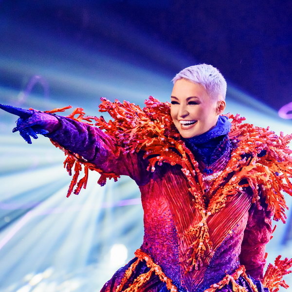     Катя Лель скрывалась под маской Коралла