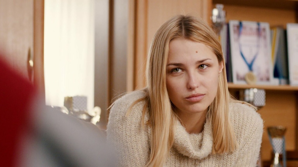    Фото: кадр из фильма "Ловушка для королевы"