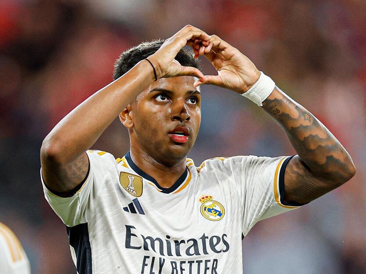    Полузащитник мадридского "Реала" Родриго Гоэс в матче Примеры | © пресс-служба клуба "Реал Мадрид"