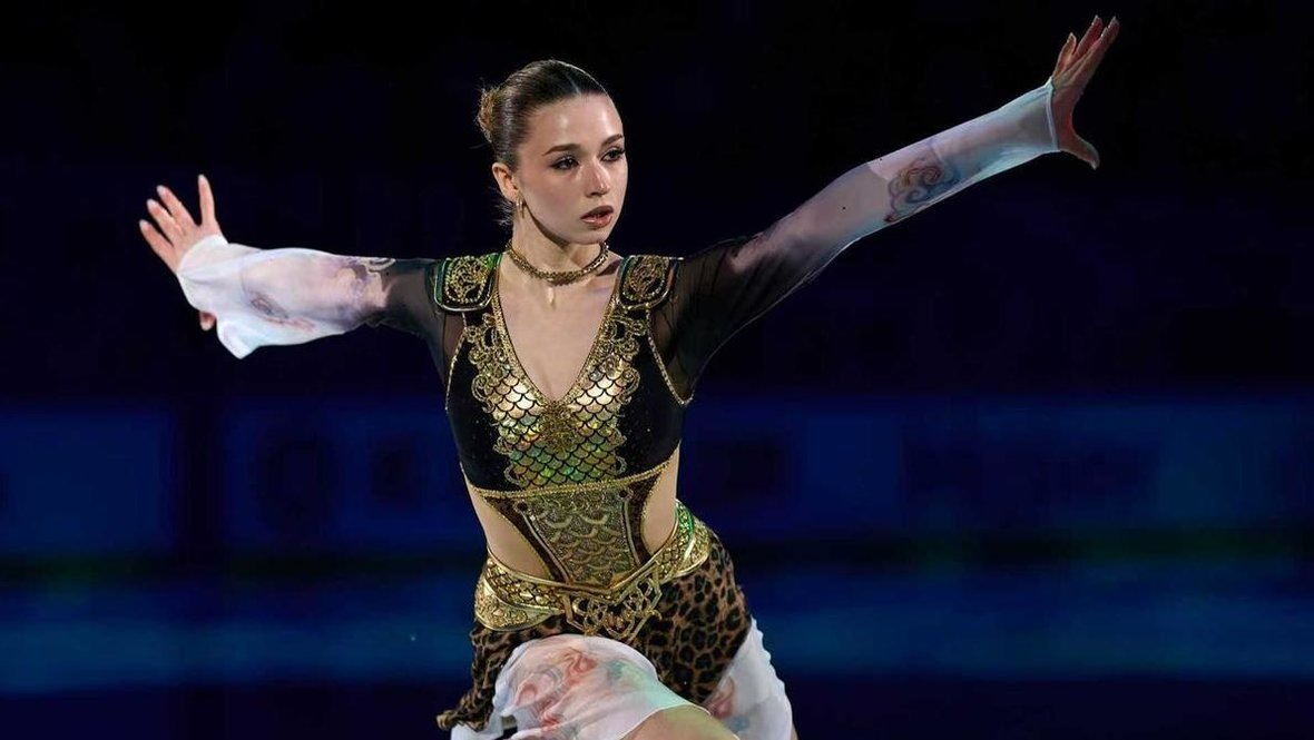    Камилла Валиева.ХК «Шанхай Дрэгонс»