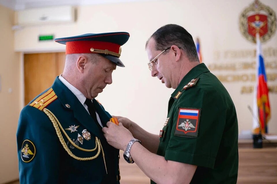 Сергей Салютин всю свою жизнь посвятил военному делу. Фото: личный архив героя публикации