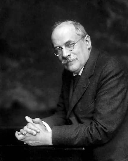 Александр Бенуа