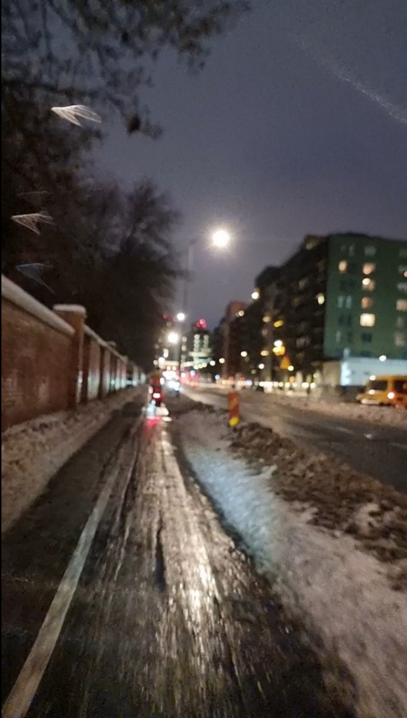 Дорога на работу на велосипеде занимала всего 15 минут, и это по-прежнему самый быстрый способ добраться до места в любую погоду.