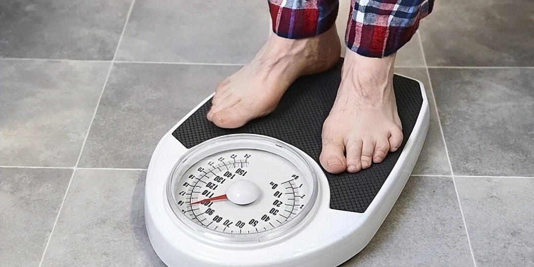 Новые стандарты веса для пенсионеров: Гериатры назвали ИМТ, при котором живут дольше всех