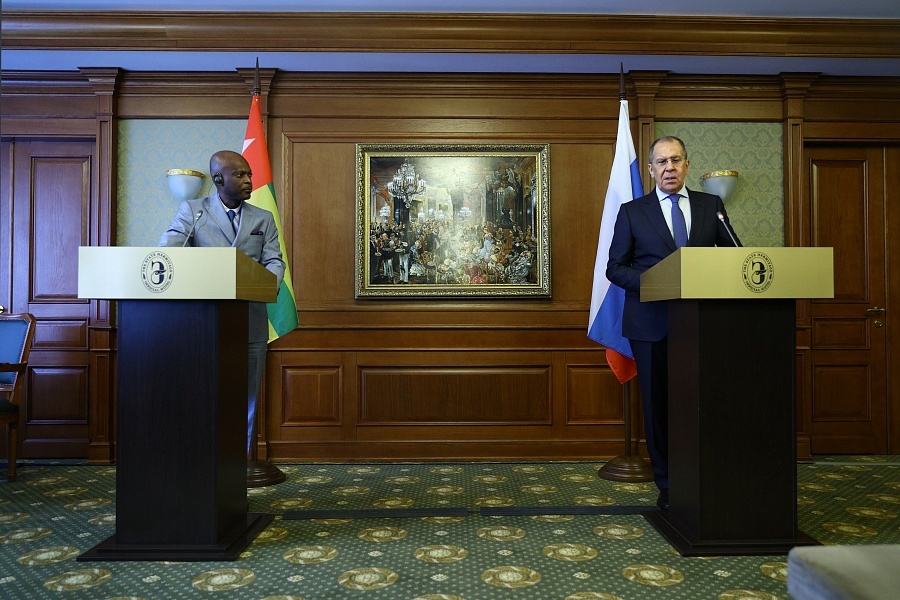    Встреча министра иностранных дел Того Робера Дюссе с главой МИД РФ Сергеем Лавровым