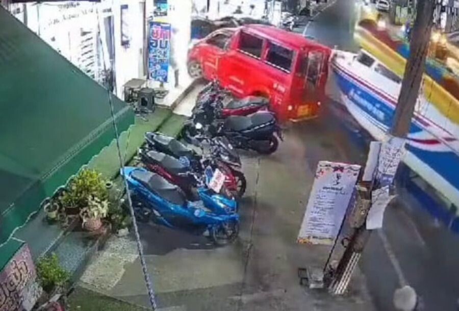     / Источник: Кадр из видео