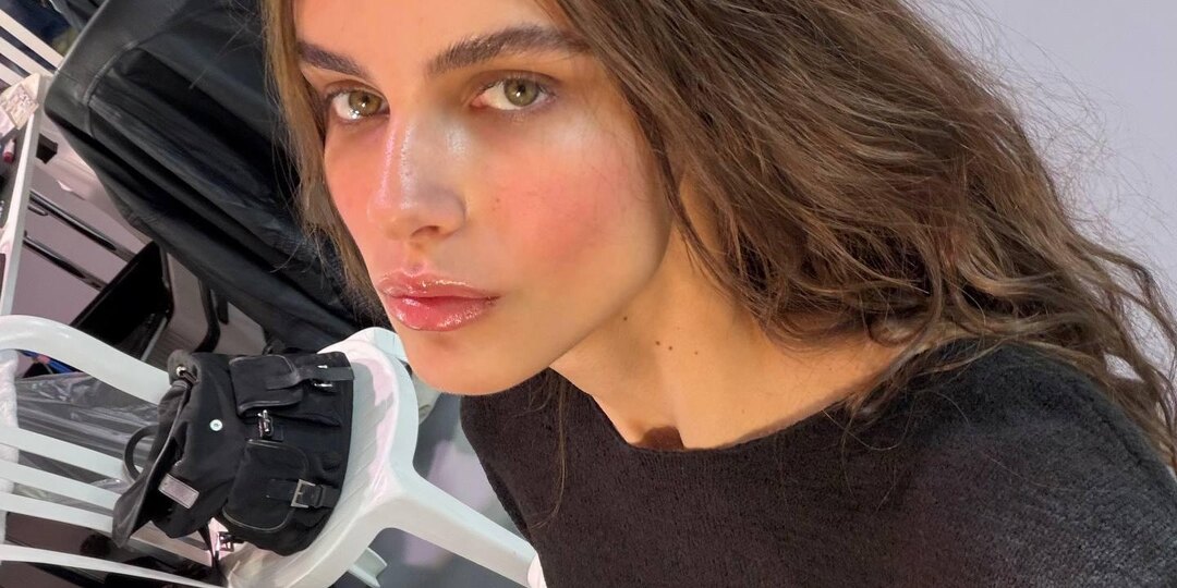 Модели Avant Маша Чуйкова и Маделиф поделились фото с бэкстейджа шоу Louis Vuitton, открывшего последний день Недели моды в Париже