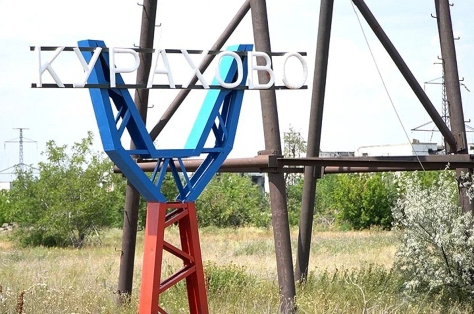    Глава ДНР отметил самоотверженную работу энергетиков, которые работают в очень непростых условиях. Фото: «Движение Первых»