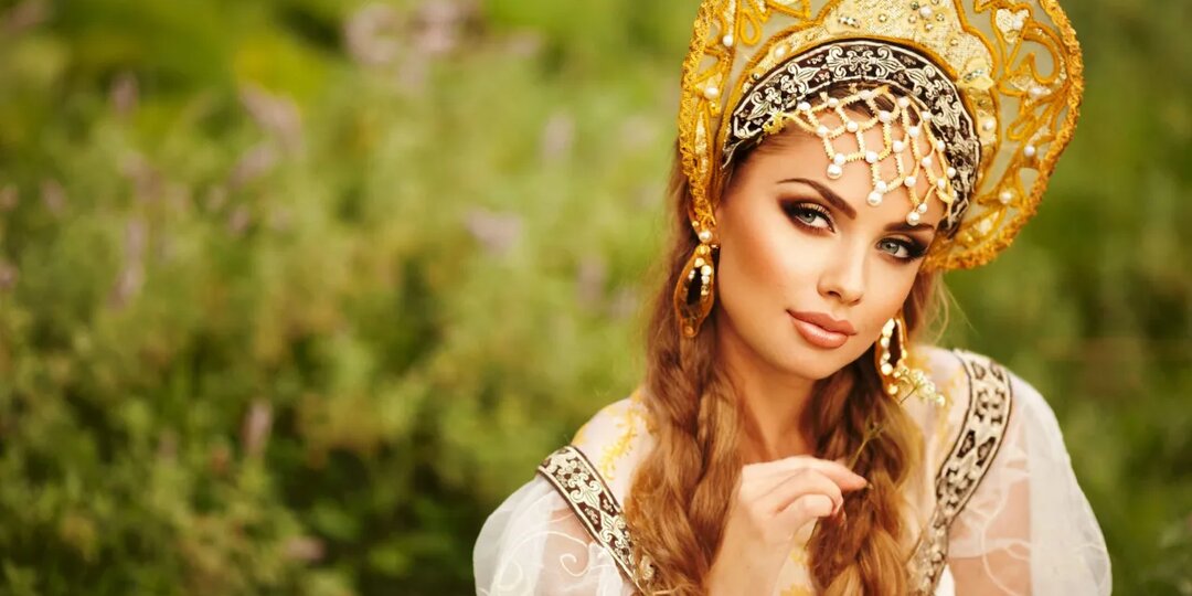 Блогер из Украины запретила включать хит "Матушка-земля" в отеле Антальи. Реакция удивила