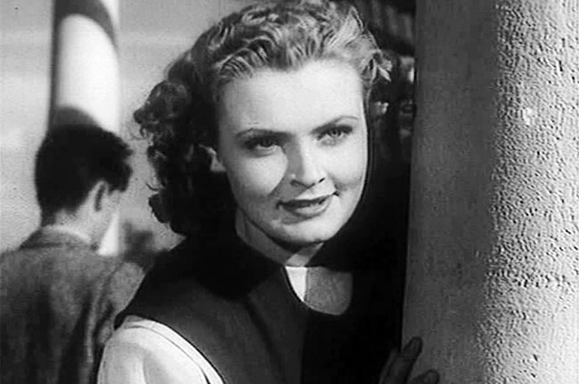 "Первая перчатка"