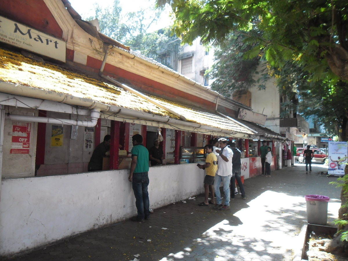 Фастфуд в Панаджи. Все фото в данной статье сделаны Автором в январе-феврале 2016