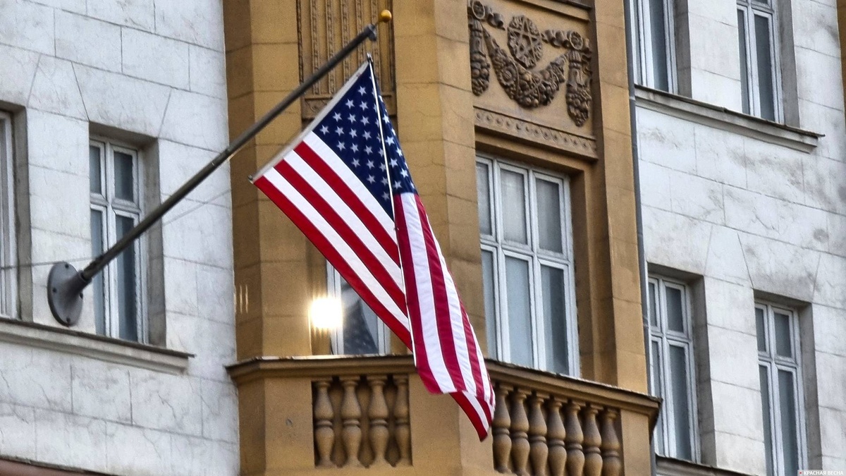     Посольство США в Москве   
Илья Савченко (с) ИА Красная Весна