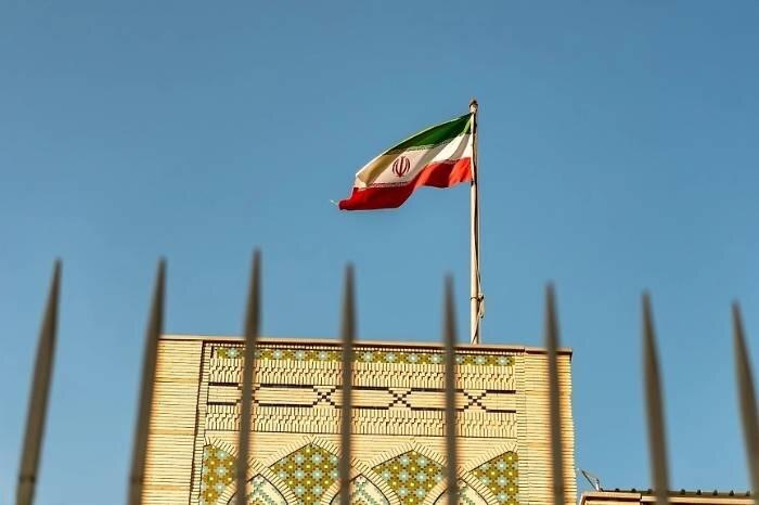 Обложка © Shutterstock / FOTODOM / Melnikov Dmitriy