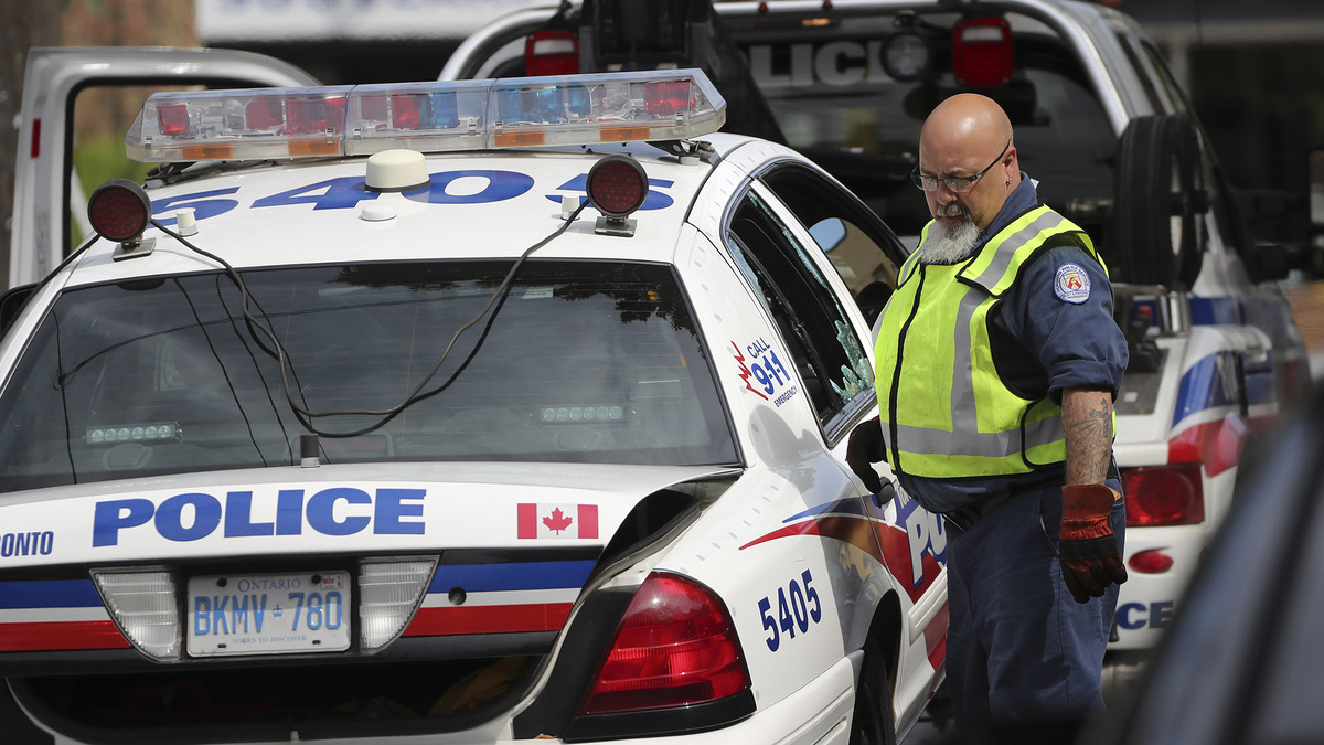    Канада полиция GLP