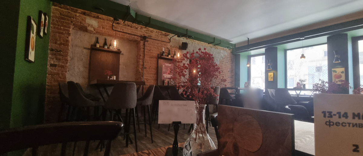 "We Sidreria", интерьер, второй зал