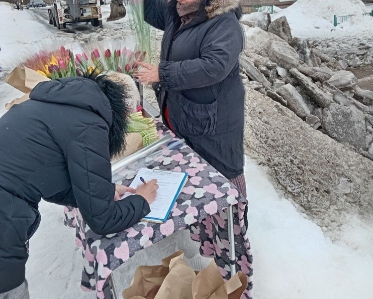     Александр Хинштейн поручил увеличить штрафы за нелегальную уличную торговлю