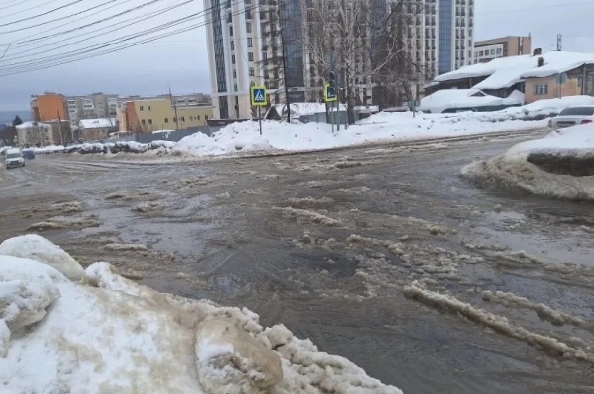    В Пензе жители пожаловались на «ручей» на улице Чкалова