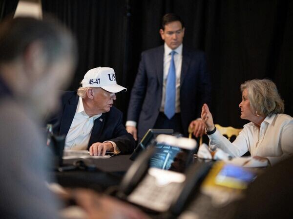    © REUTERS / The White House