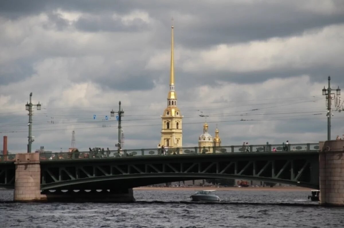    В Петербурге начинаются плановые технические разводки мостов