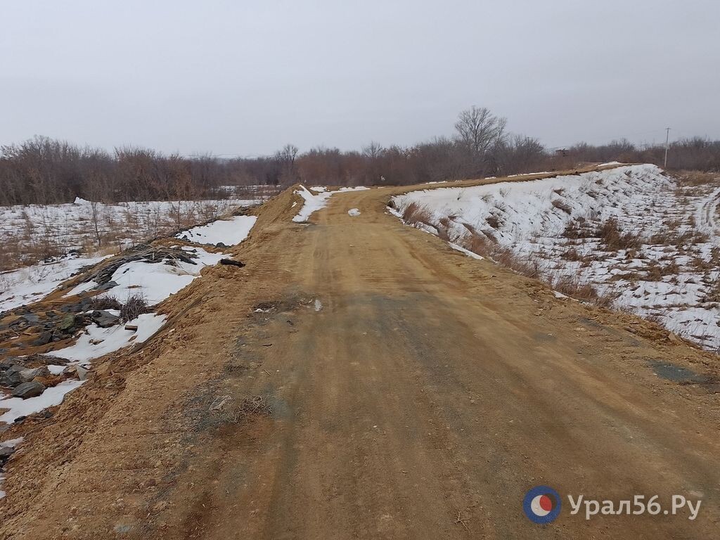    В Орске на бумаге уточнят местоположение дамбы, защищающей Старый город от наводнений