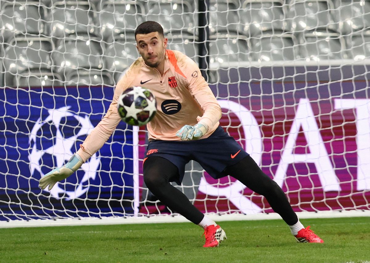    "Барселона" готовится к важной игре в Лиге Чемпионов. Фото: Action Images via Reuters/Craig Brough