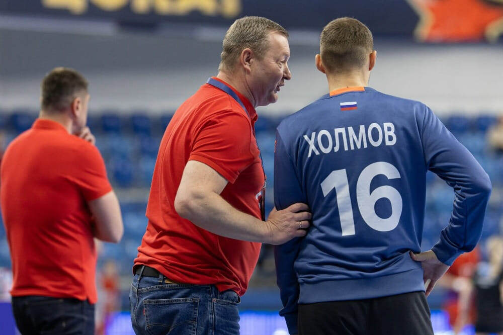    "Просто кайфую, что судьба свела с Костыговым": Холмов только раз в 2026 году набрал меньше 30% надежности