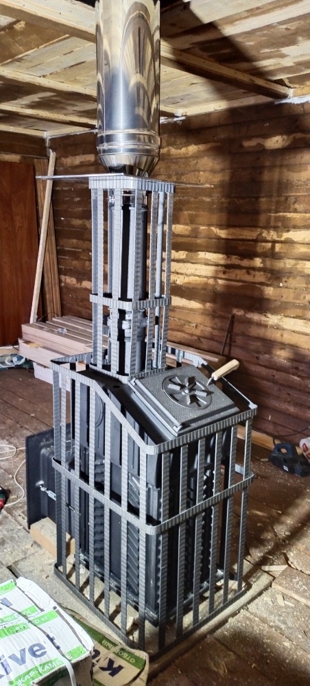 Чугунная печь после сборки