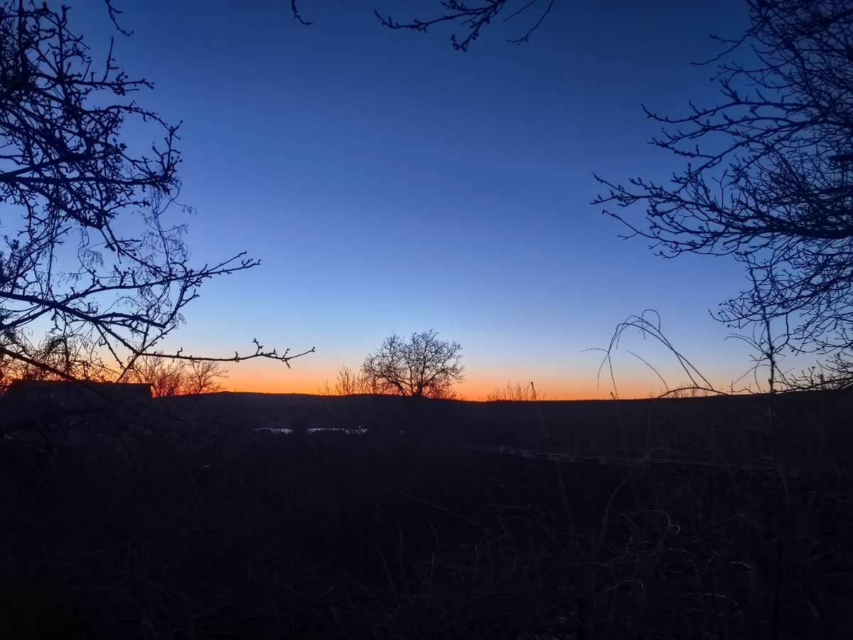 Скоро рассвет