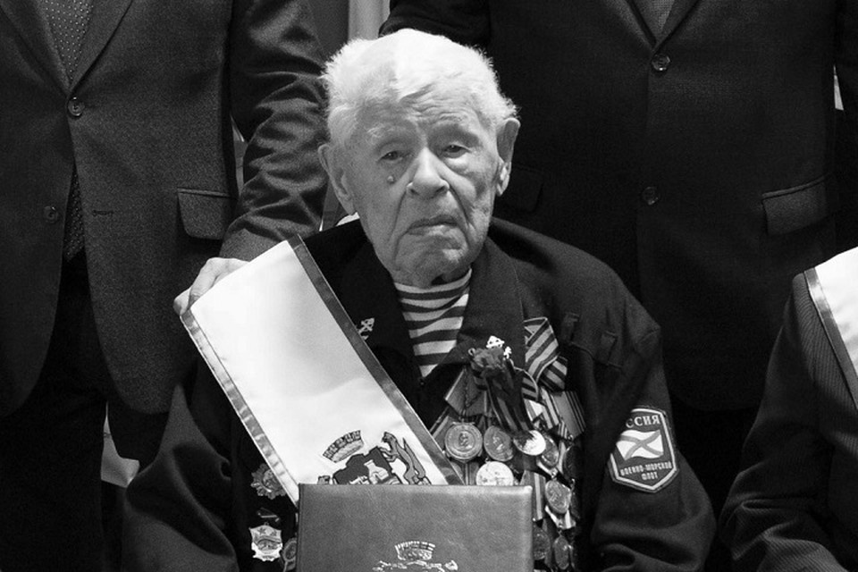    Александр Зверев скончался 8 марта. Фото: Екатеринбургская городская Дума