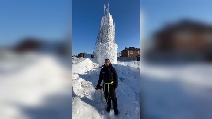 Житель Казани слепил 15-метрового снеговика и обновил рекорд России. Обложка © Instagram (признан экстремистской организацией и запрещён на территории Российской Федерации)/ gskyman