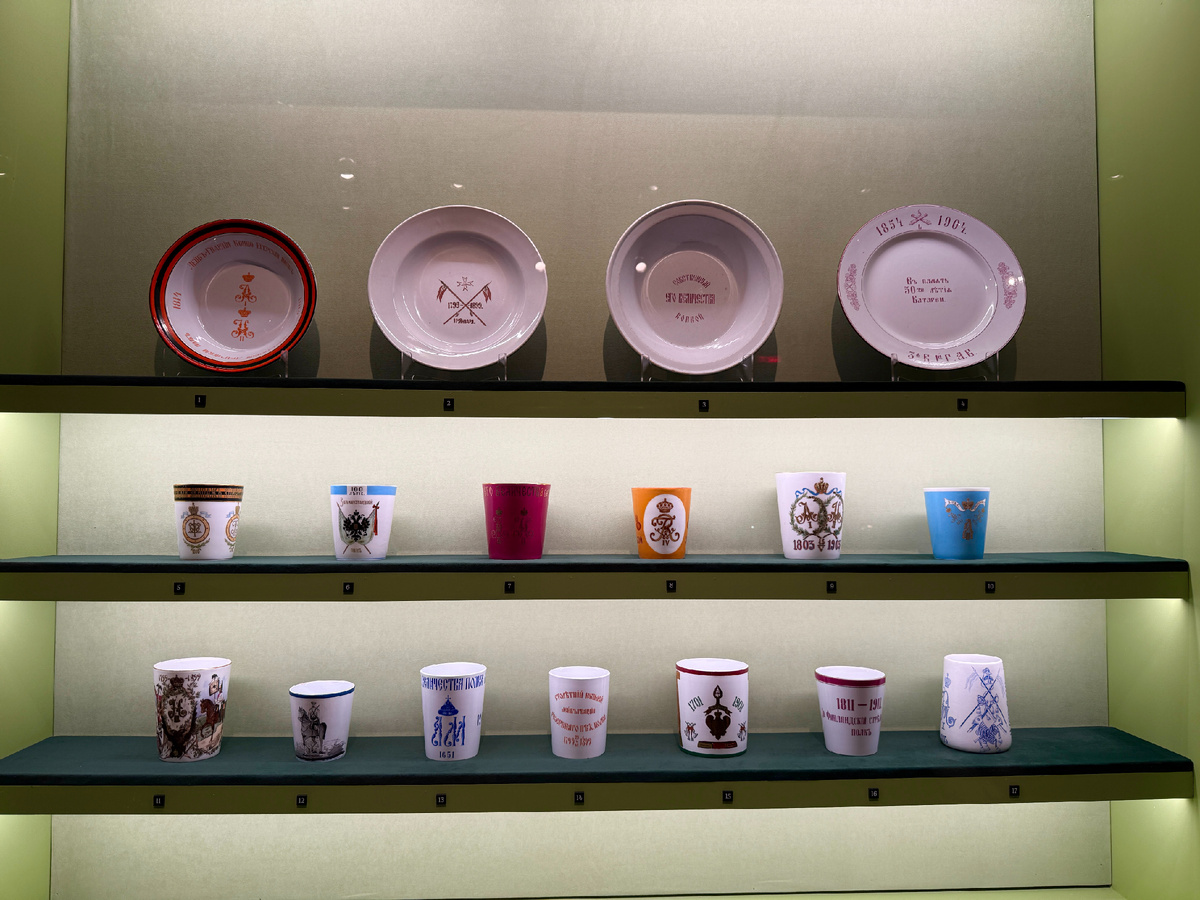 Юбилейная посуда. Традиции и реликвии российской армии», ГИМ, г. Тула