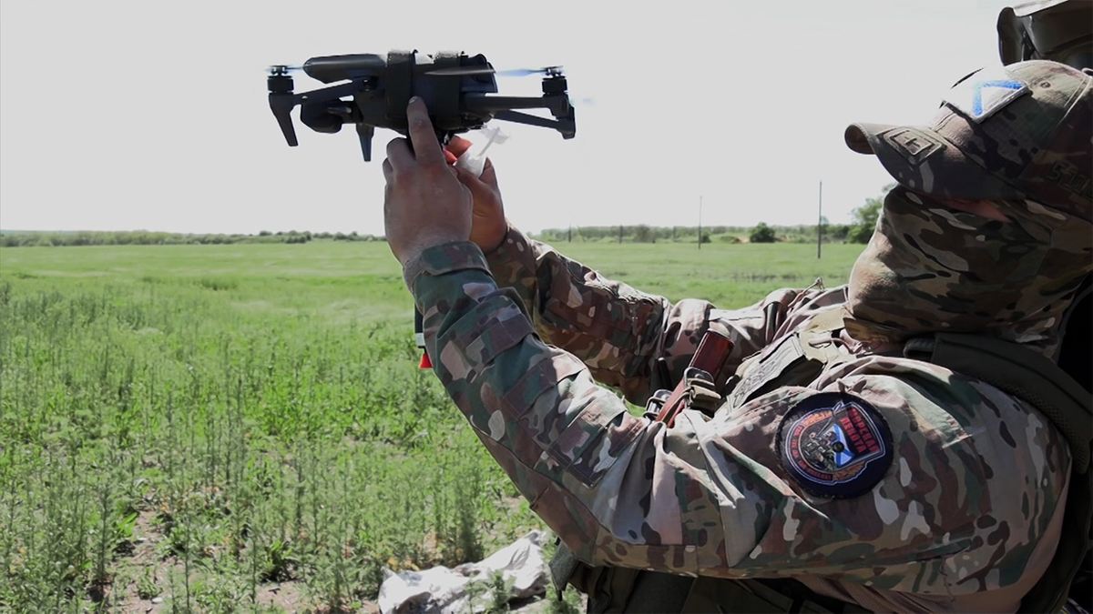 Работа оператора дрона в зоне СВО