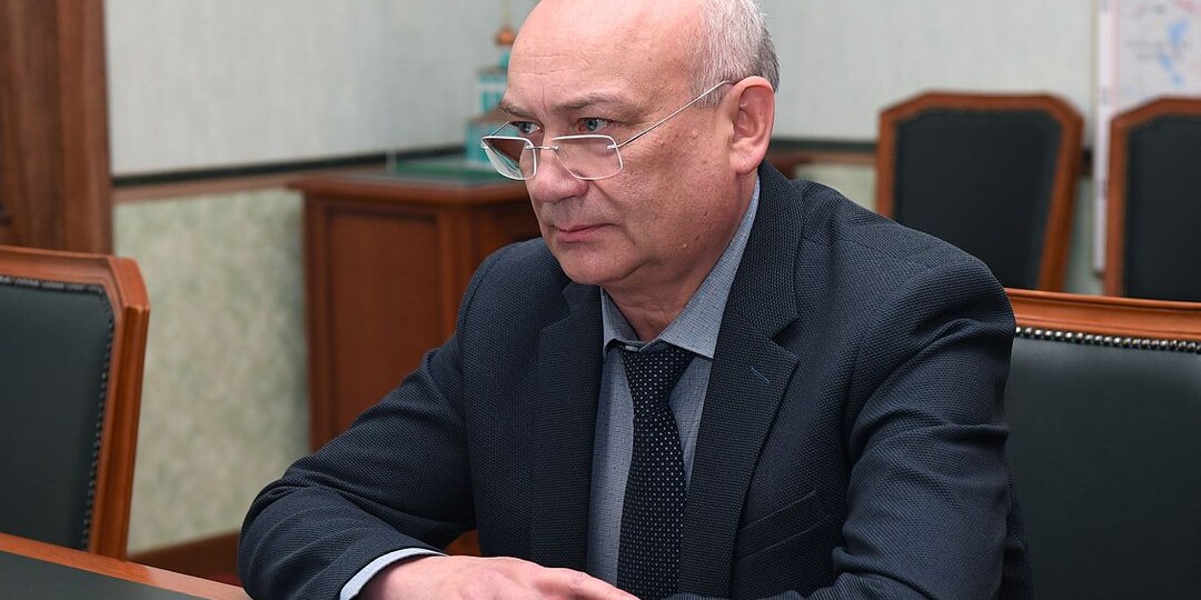 Главу округа в Тверской области задержали при получении взятки, возбуждено дело