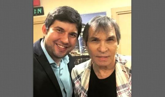 Алибасов-младший очень похож на отца