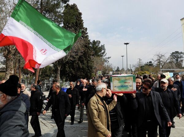    © REUTERS / Majid Asgaripour