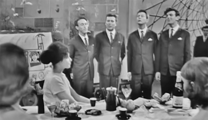 Голубой огонек № 171. 8 марта (1966). Квартет"4Ю" исполняет песню "Твист бытовых приборов»