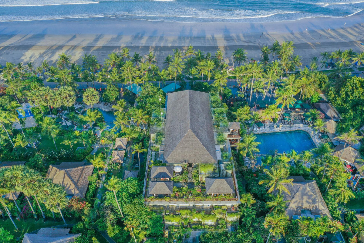 Зеленый остров среди курортной суеты