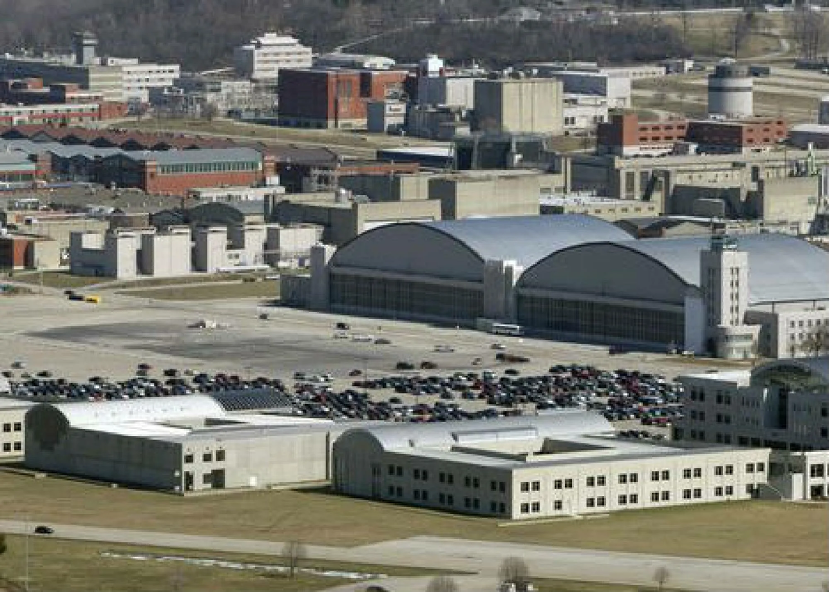 Секретная авиабаза Райт-Паттерсон