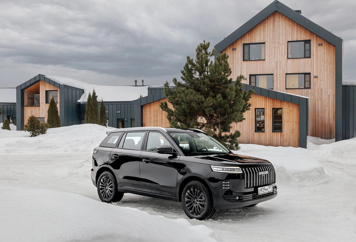 Аккуратный дизайн вполне можно назвать преимуществом нового китайского кроссовера Jaecoo J6