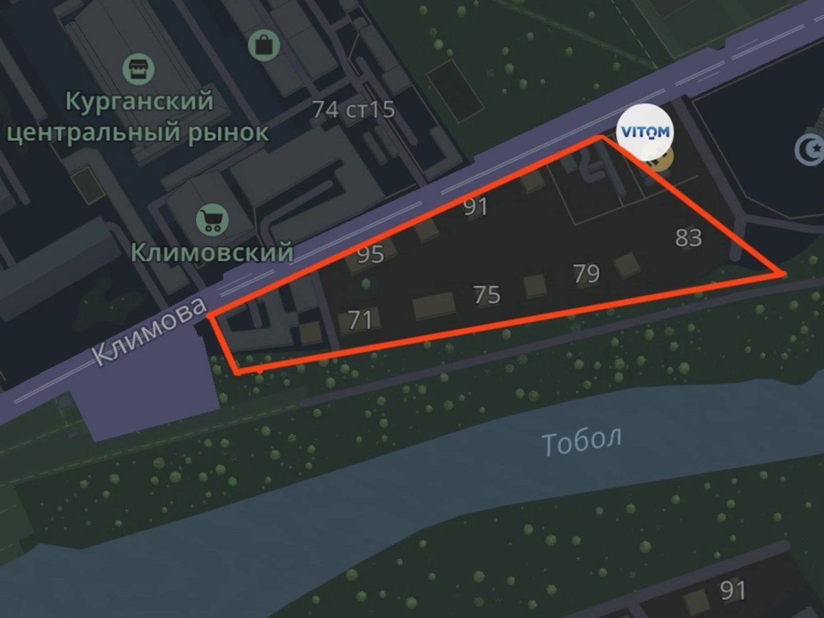    Участок с частными домами по улице Климова