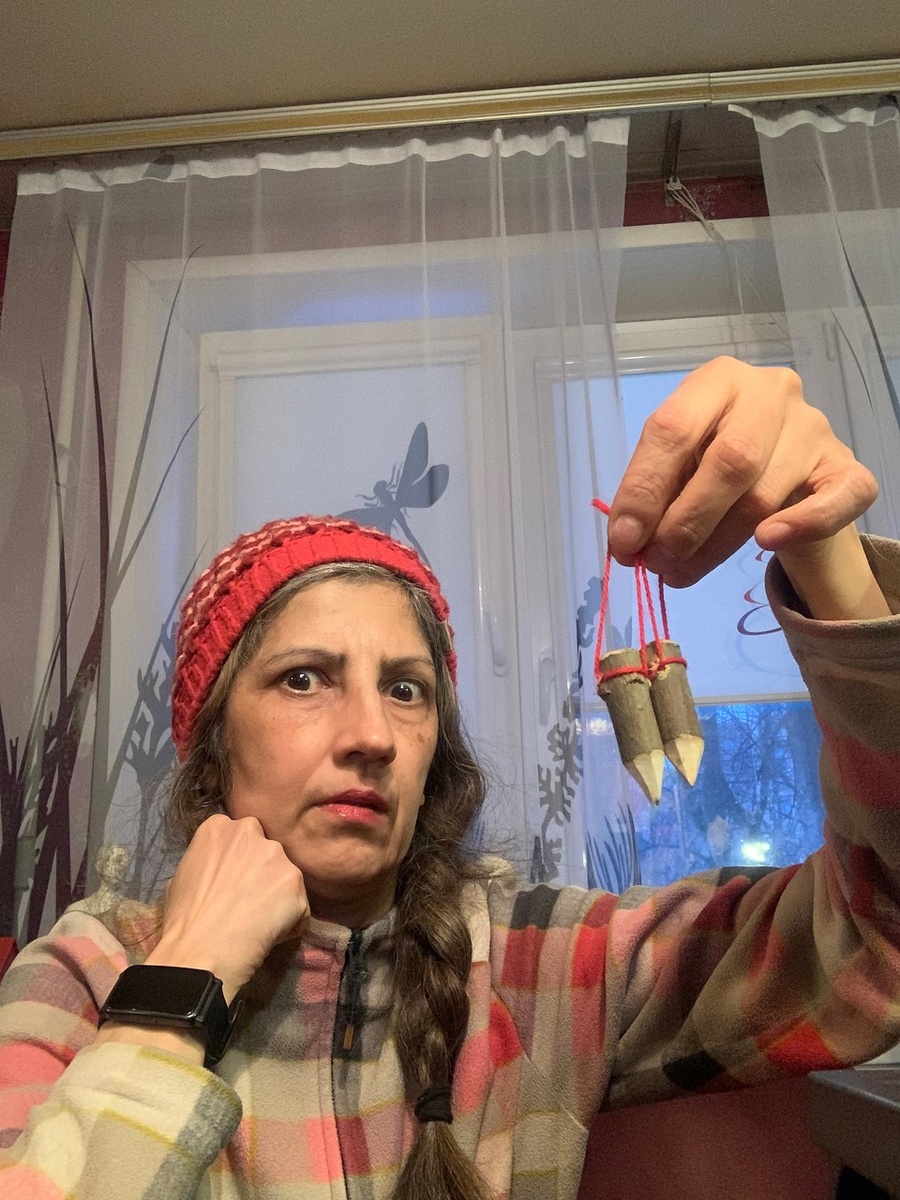    Автору этих строк осиновые колья не помогли. Она нашла другой способ справиться с тревогами... Фото: Личный архив Елены Аракелян